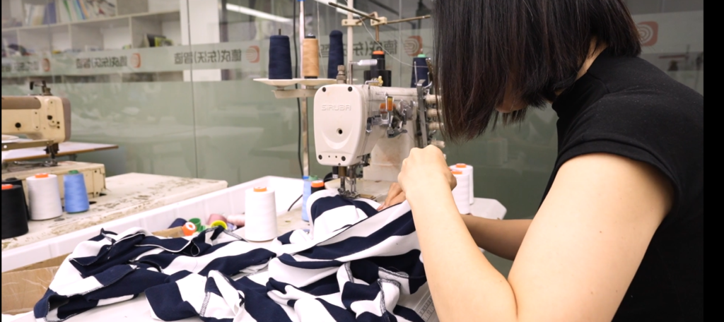 Low MOQ clothing manufacturer production line at DeCheng Garment supporting 50 piece small batch orders